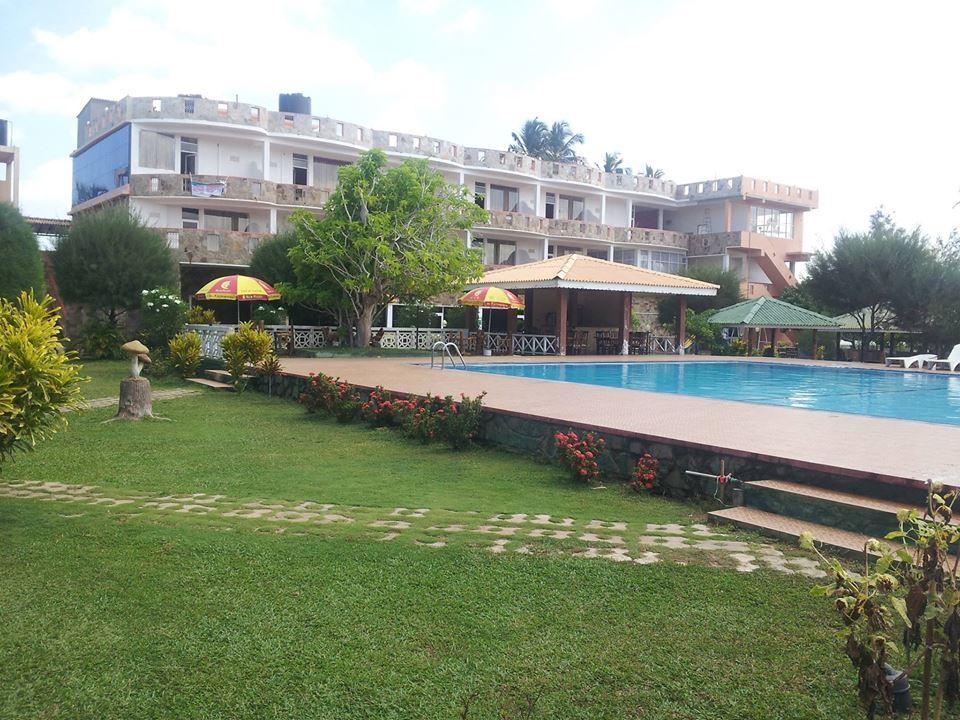 نيجومبو Chilaw City Hotel المظهر الخارجي الصورة